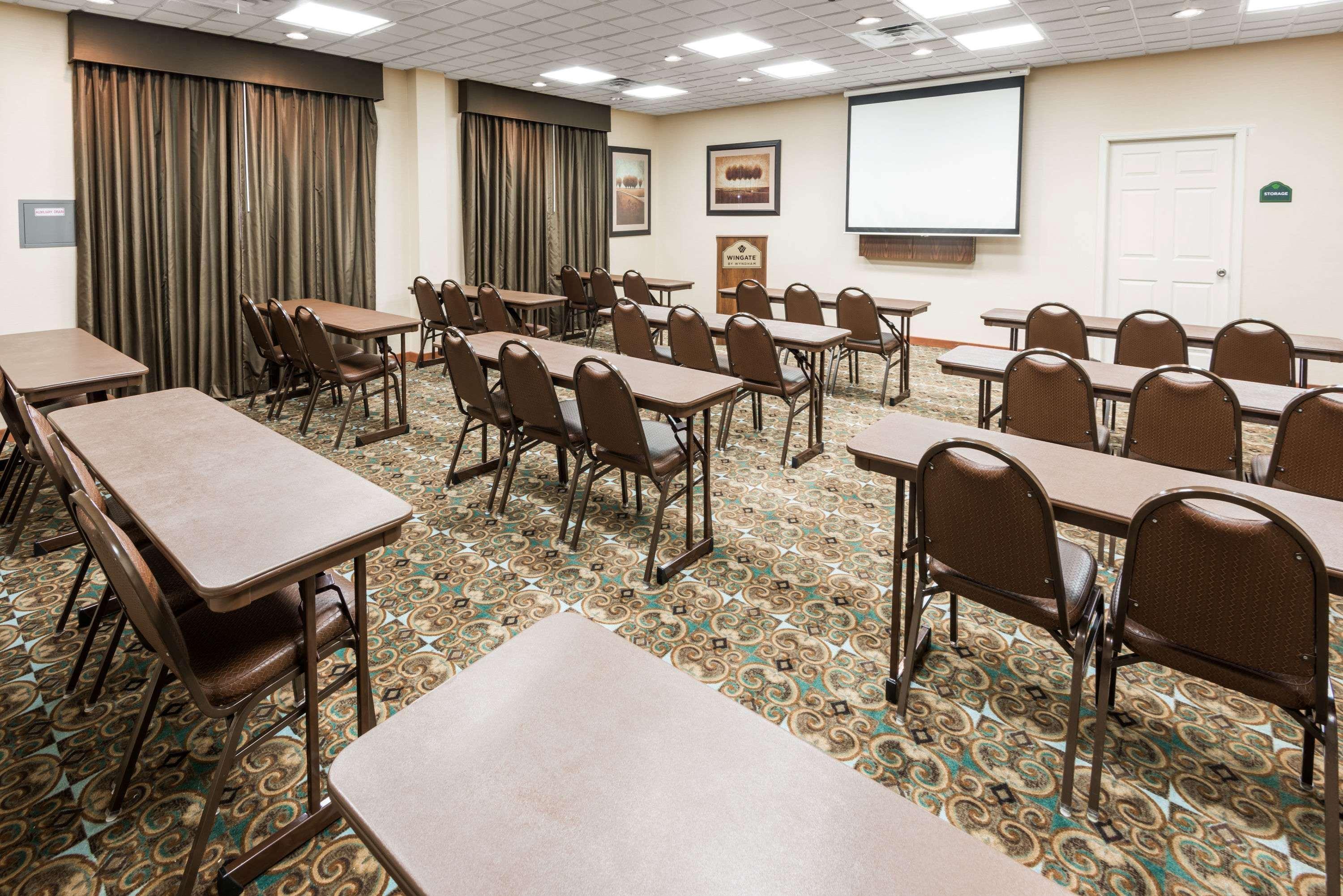 Wingate By Wyndham New Braunfels Hotell Exteriör bild
