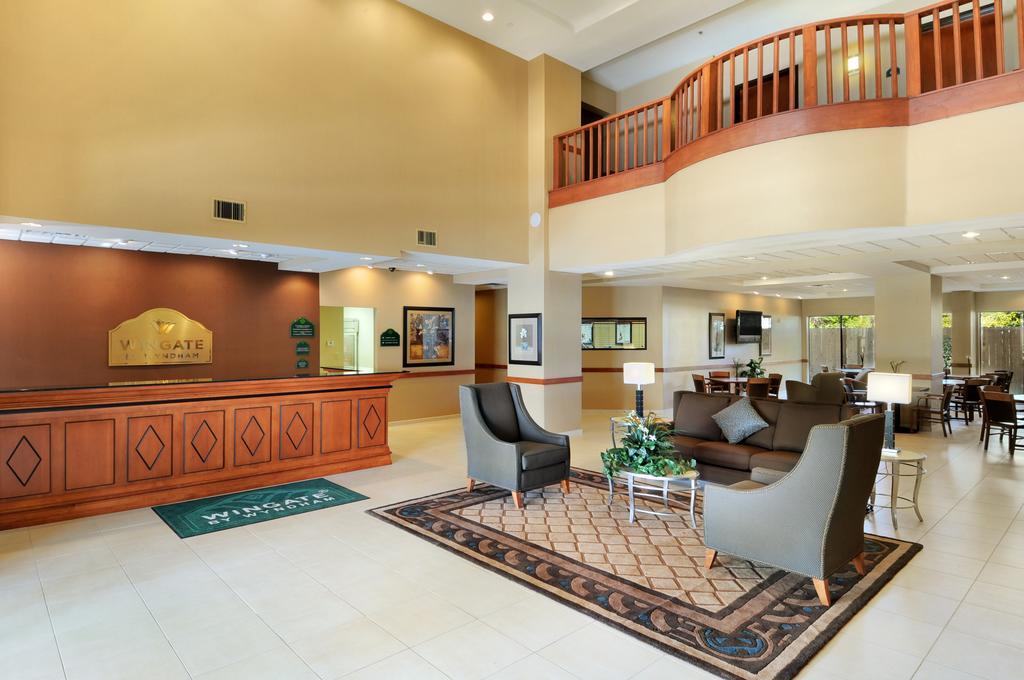 Wingate By Wyndham New Braunfels Hotell Exteriör bild